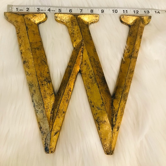 Letter “W” wooden monogram - Picture 2 of 10